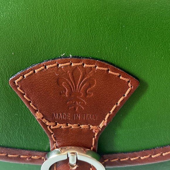 Extra small Italian crossbody - Picture 3 of 8